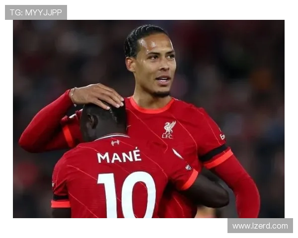 意甲最佳阵容揭晓莱奥安古伊萨领衔萨56入选表现出色