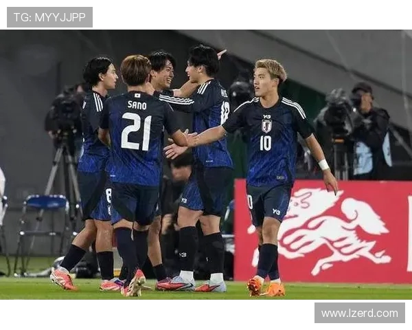 日本媒体预测对阵巴拉圭首发阵容南野拓实堂安律伊东纯也领衔进攻线